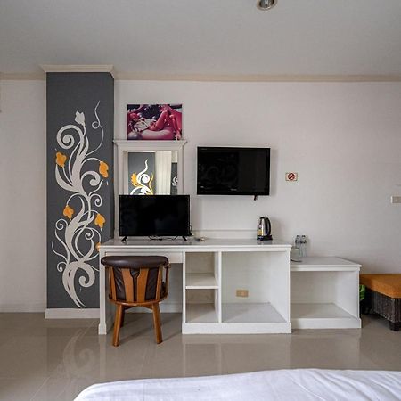 Hotel Santi White House Patong Zewnętrze zdjęcie