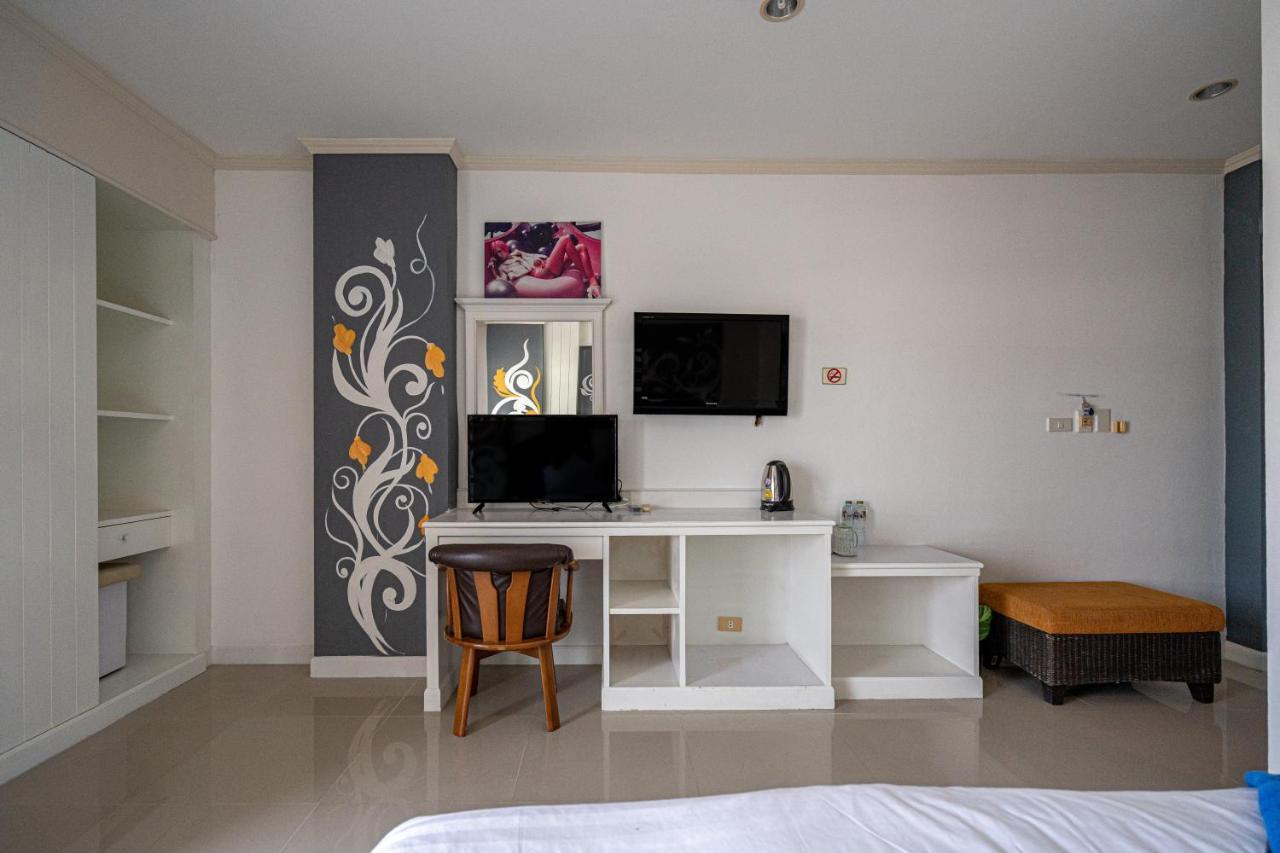 Hotel Santi White House Patong Zewnętrze zdjęcie