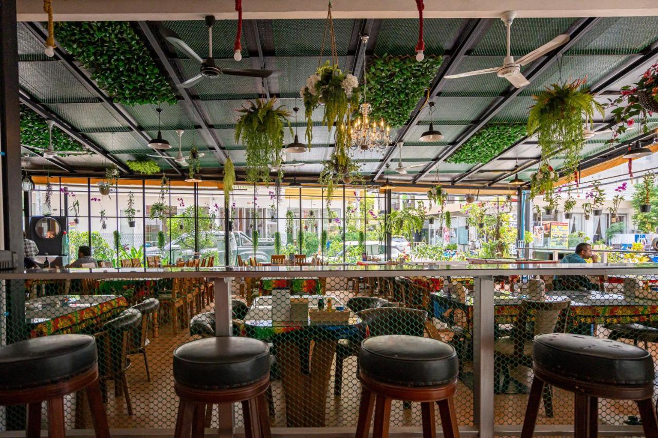 Hotel Santi White House Patong Zewnętrze zdjęcie